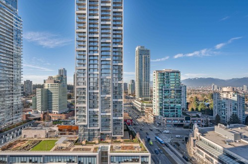 1901-4688 Kingsway, Burnaby, BC 