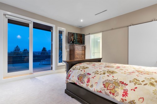 990 Jefferson Avenue, West Vancouver, BC 