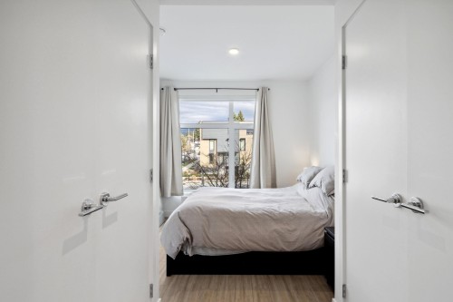 201-707 3Rd Street E, North Vancouver, BC 