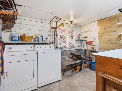 2076 Turner Street, Vancouver, BC 