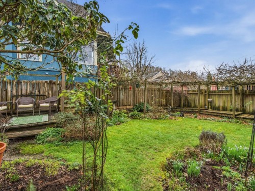 2076 Turner Street, Vancouver, BC 