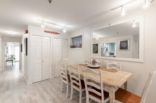 1-451 Pender Street E, Vancouver, BC 