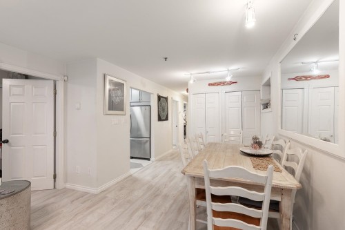 1-451 Pender Street E, Vancouver, BC 