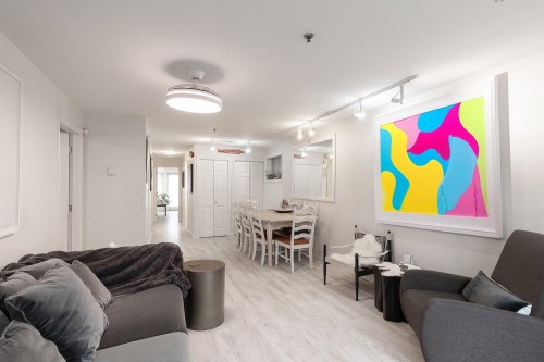 1-451 Pender Street E, Vancouver, BC 