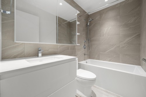 1301-6200 Minoru Boulevard, Richmond, BC 