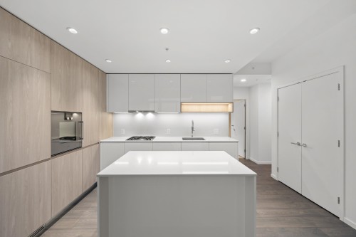 1301-6200 Minoru Boulevard, Richmond, BC 