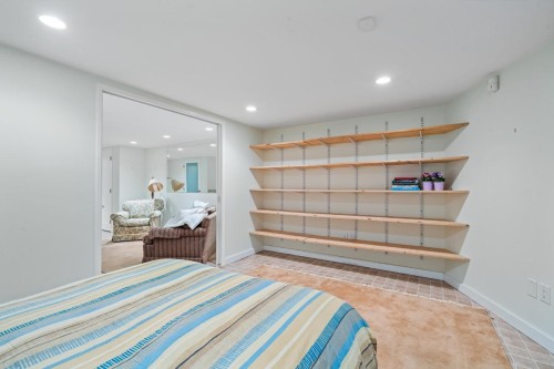 5584 Maple Street, Vancouver, BC 