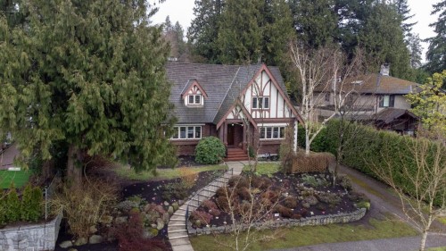 5584 Maple Street, Vancouver, BC 