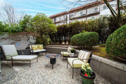 101-236 2Nd Street W, North Vancouver, BC 