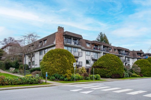 101-236 2Nd Street W, North Vancouver, BC 