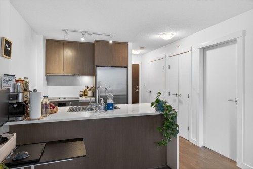 606-1009 Harwood Street, Vancouver, BC 