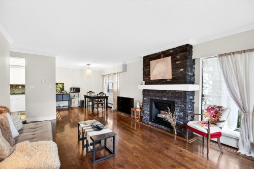 208-11957 223 Street, Maple Ridge, BC 