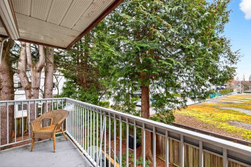 208-11957 223 Street, Maple Ridge, BC 