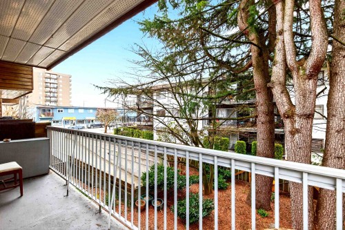 208-11957 223 Street, Maple Ridge, BC 