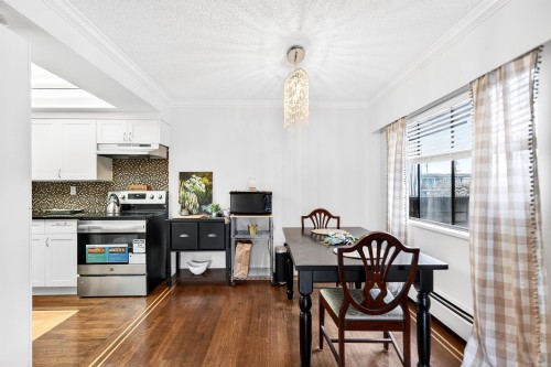 208-11957 223 Street, Maple Ridge, BC 