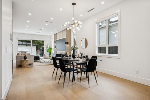 2-6362 Curtis Street, Burnaby, BC 