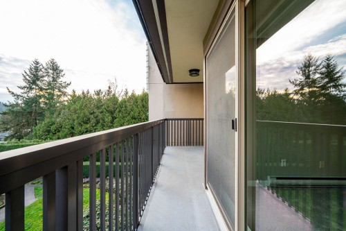 319-9847 Manchester Drive, Burnaby, BC 