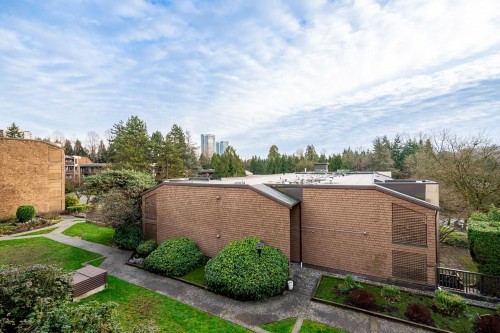319-9847 Manchester Drive, Burnaby, BC 