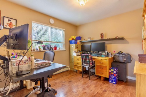 7470 Almond Place, Burnaby, BC 