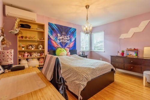 7470 Almond Place, Burnaby, BC 