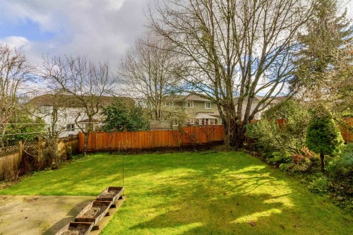 7470 Almond Place, Burnaby, BC 