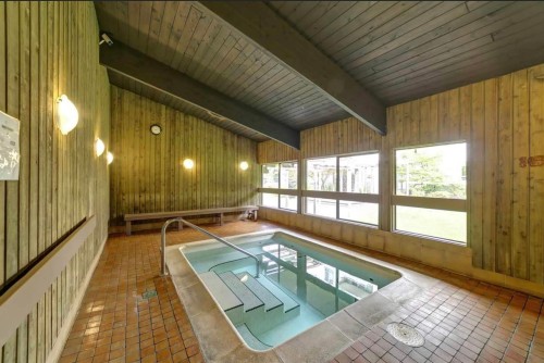 1404-4160 Sardis Street, Burnaby, BC 