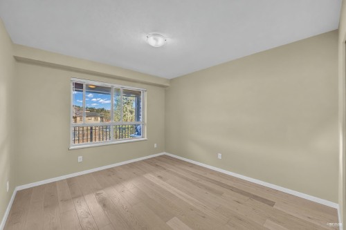 310-3156 Dayanee Springs Boulevard, Coquitlam, BC 