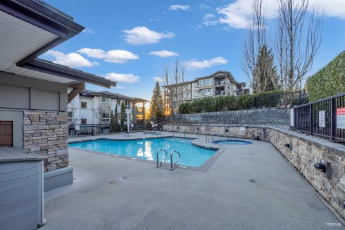 310-3156 Dayanee Springs Boulevard, Coquitlam, BC 