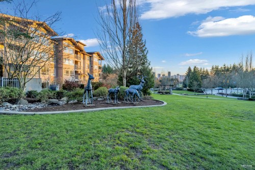 310-3156 Dayanee Springs Boulevard, Coquitlam, BC 