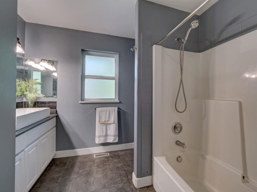 7629 Redrooffs Road, Halfmoon Bay, BC 