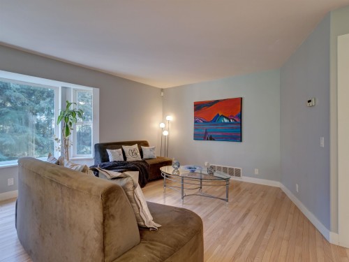 7629 Redrooffs Road, Halfmoon Bay, BC 