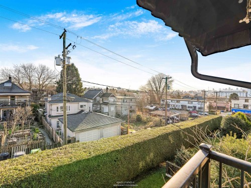 306-2222 Cambridge Street, Vancouver, BC 