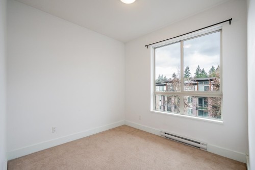 404-7478 Byrnepark Walk, Burnaby, BC 