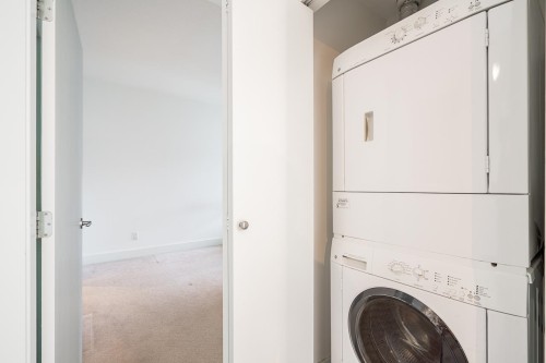 404-7478 Byrnepark Walk, Burnaby, BC 