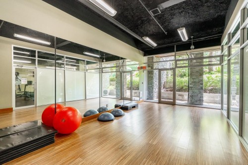 404-7478 Byrnepark Walk, Burnaby, BC 