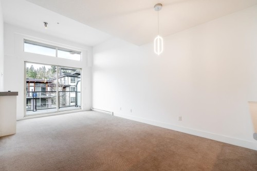 404-7478 Byrnepark Walk, Burnaby, BC 