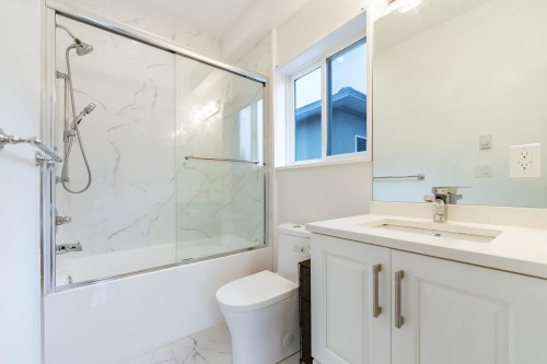 5258 Norfolk Street, Burnaby, BC 