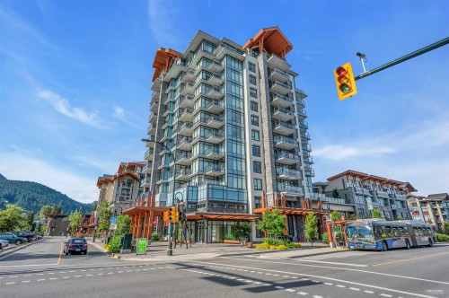 1008-1210 27th Street E North Vancouver, BC V7J 0C5