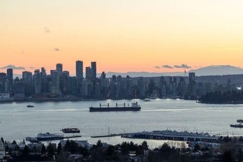 1401-120 16Th Street W, North Vancouver, BC 