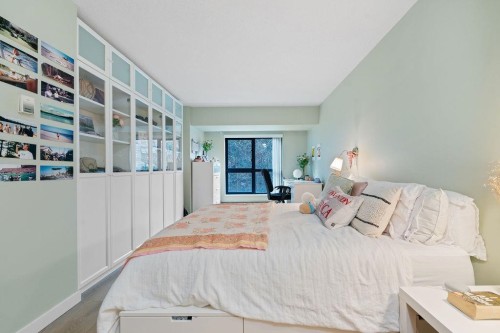 404-238 Alvin Narod Mews, Vancouver, BC 