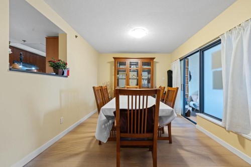 404-238 Alvin Narod Mews, Vancouver, BC 