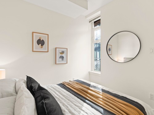 608-38 1St Avenue W, Vancouver, BC 