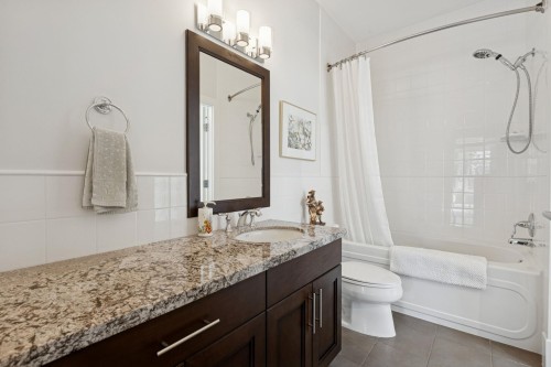 2133 Gordon Avenue, West Vancouver, BC 