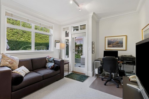 2133 Gordon Avenue, West Vancouver, BC 