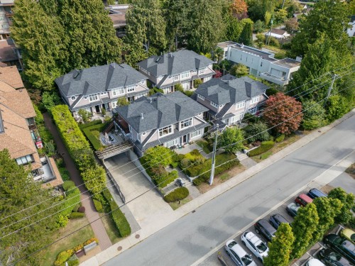 2133 Gordon Avenue, West Vancouver, BC 
