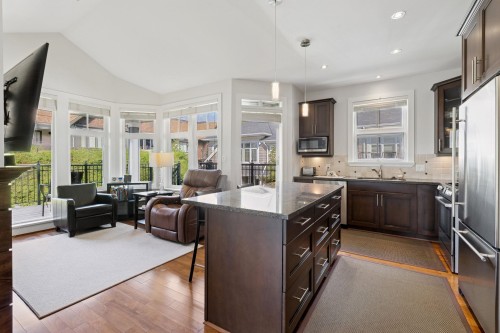 2133 Gordon Avenue, West Vancouver, BC 