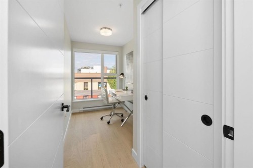 2512 Fraser Street, Vancouver, BC 