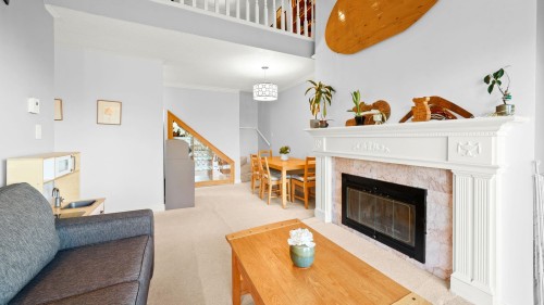 302-620 Blackford Street, New Westminster, BC 