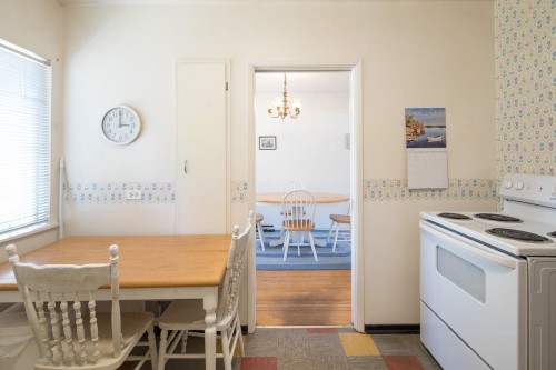 7985 Rosewood Street, Burnaby, BC 