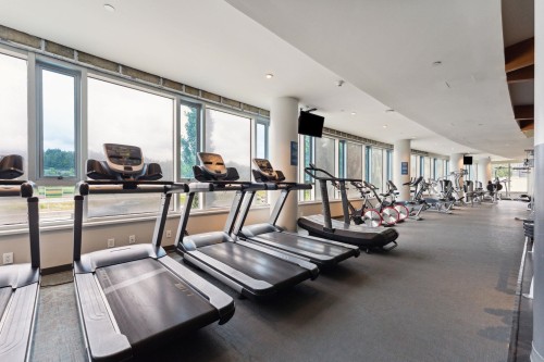 707-680 Seylynn Crescent, North Vancouver, BC 